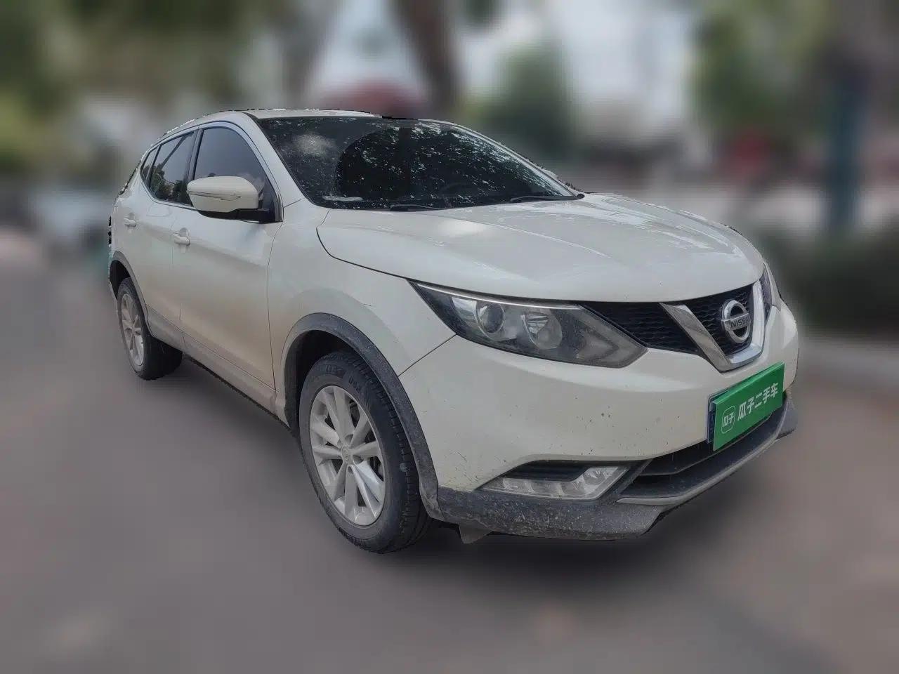 Nissan Qashqai 2017 2.0L CVT Elite Edition China V Standard — миниатюра 3