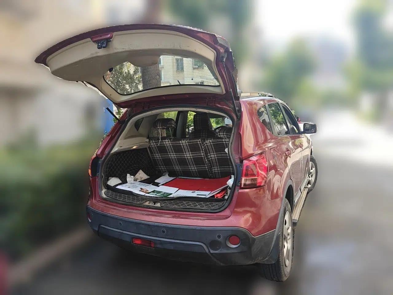 Nissan Qashqai 2012 1.6XE Wind 5MT 2WD — миниатюра 19