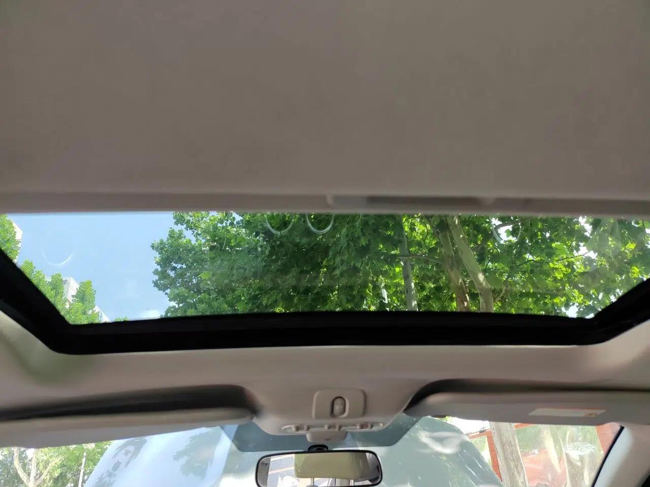 Nissan Qashqai 2012 2.0 XV LE CVT 2WD — миниатюра 18