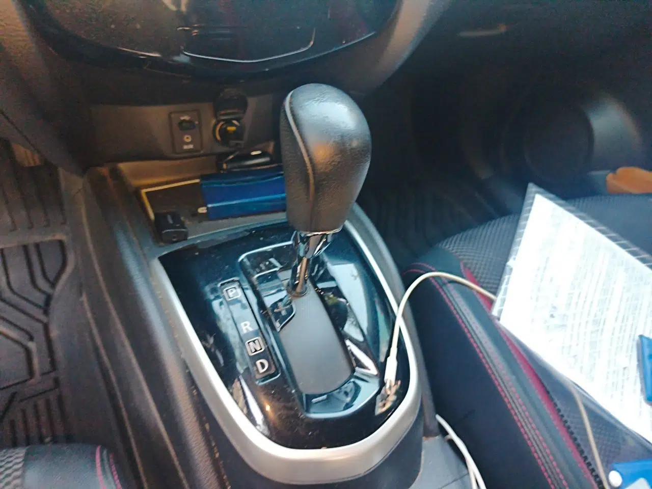 Nissan Qashqai 2016 2.0L CVT Luxury Edition — миниатюра 14