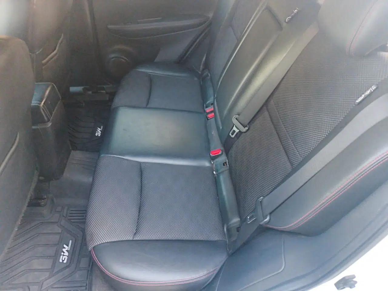 Nissan Qashqai 2016 2.0L CVT Luxury Edition — миниатюра 17