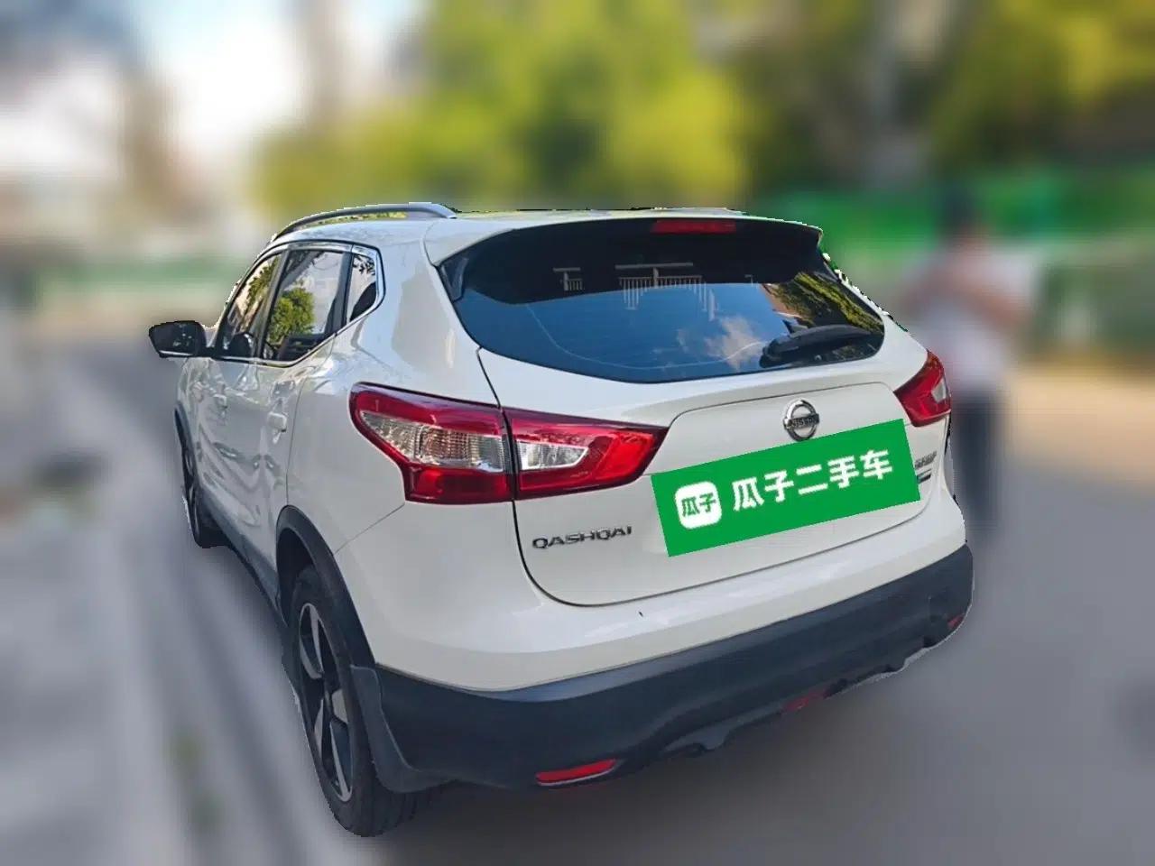 Nissan Qashqai 2016 2.0L CVT Luxury Edition — миниатюра 4