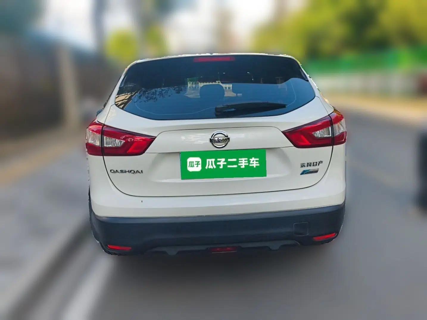 Nissan Qashqai 2016 2.0L CVT Luxury Edition — миниатюра 5