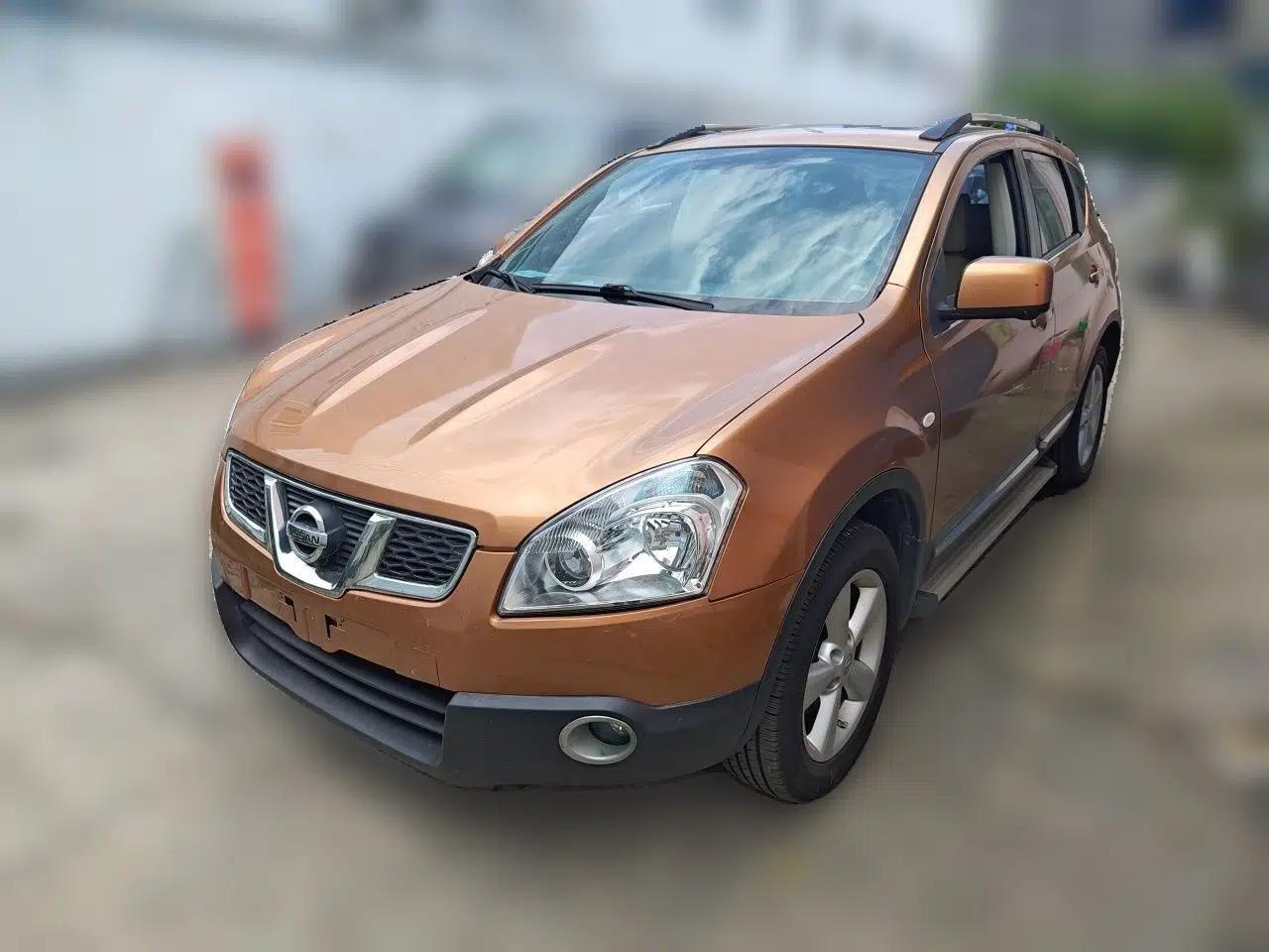 Nissan Qashqai 2012 2.0 XV LE CVT 2WD — миниатюра 1