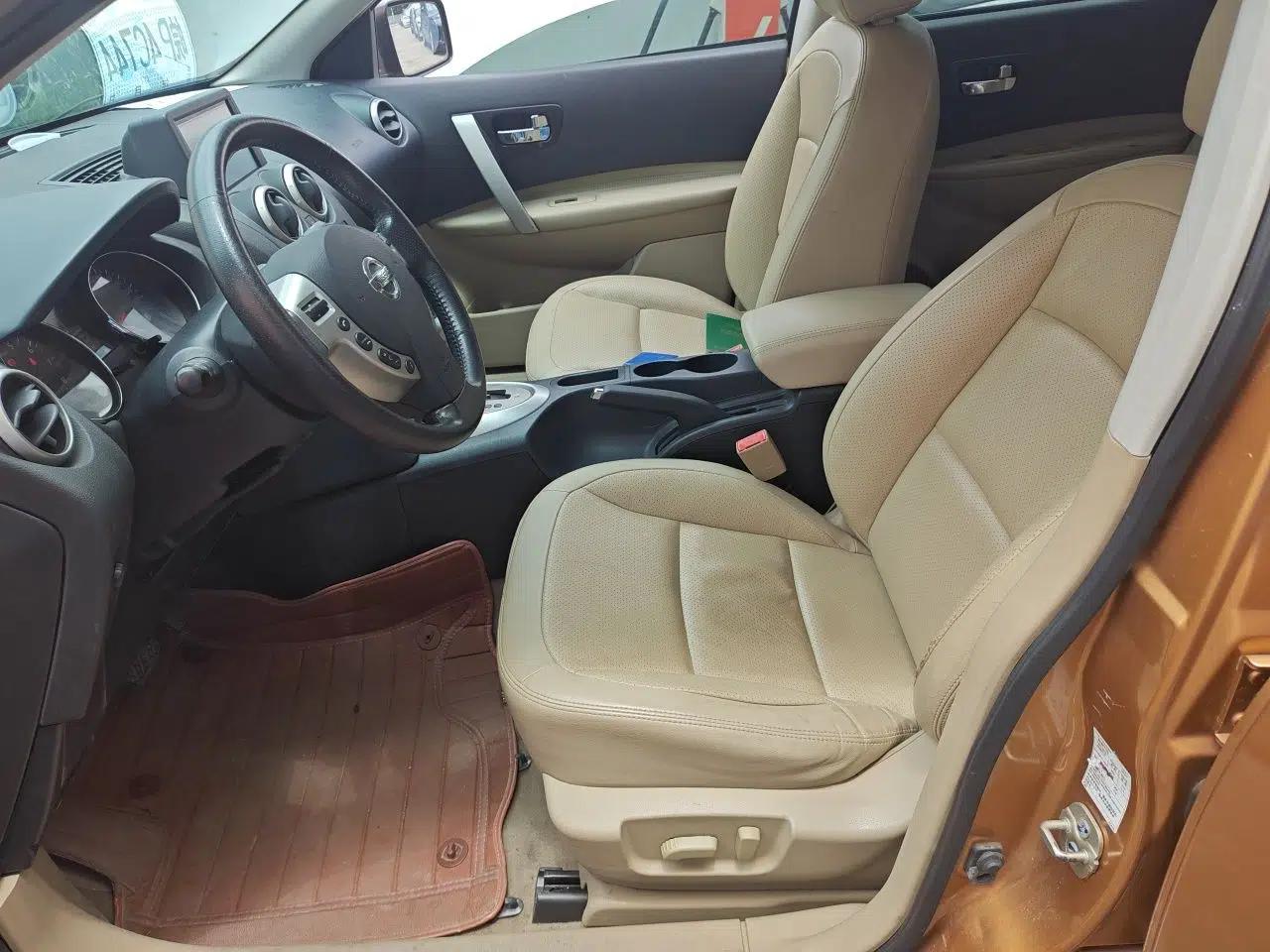 Nissan Qashqai 2012 2.0 XV LE CVT 2WD — миниатюра 15