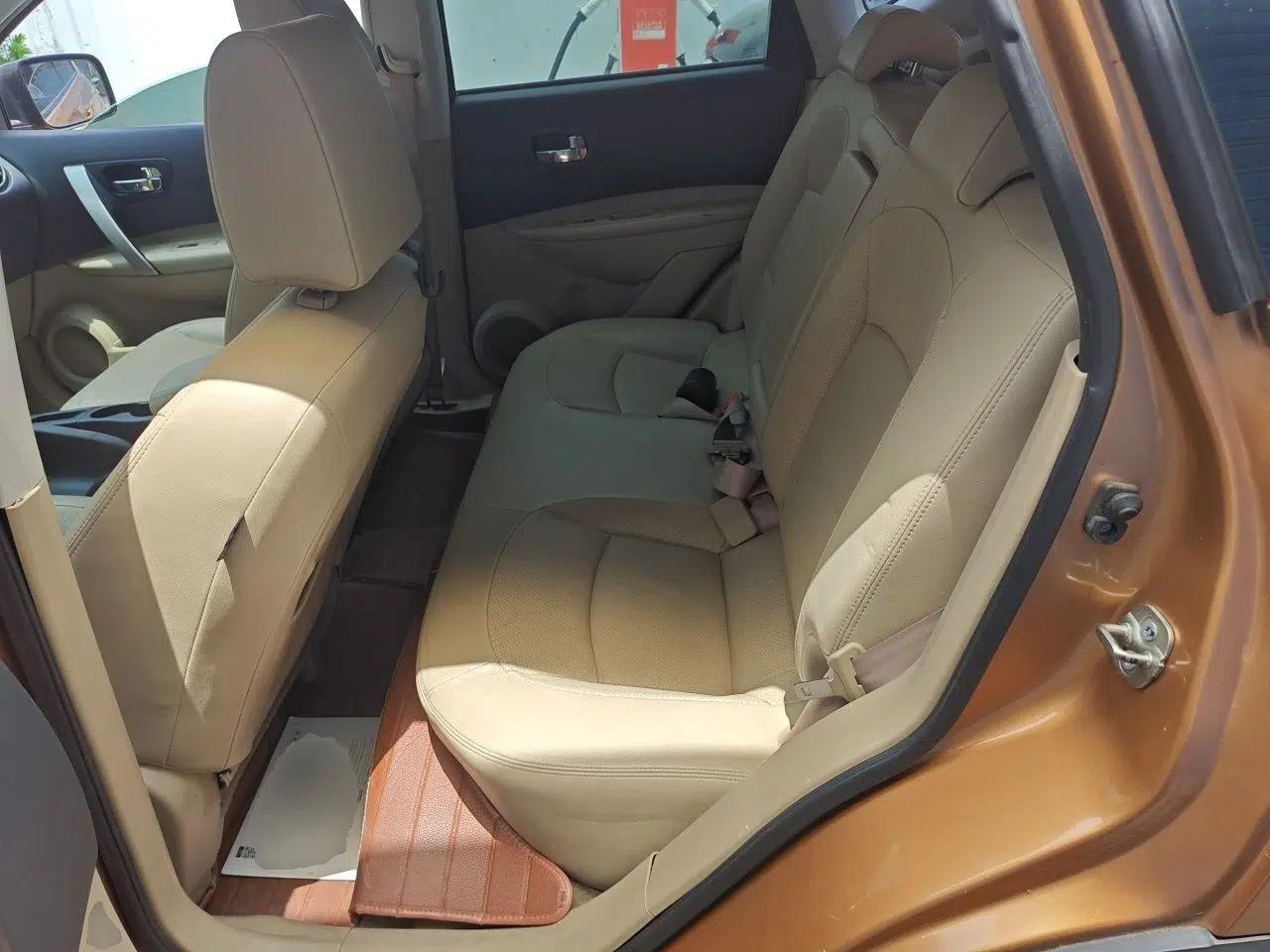 Nissan Qashqai 2012 2.0 XV LE CVT 2WD — миниатюра 17
