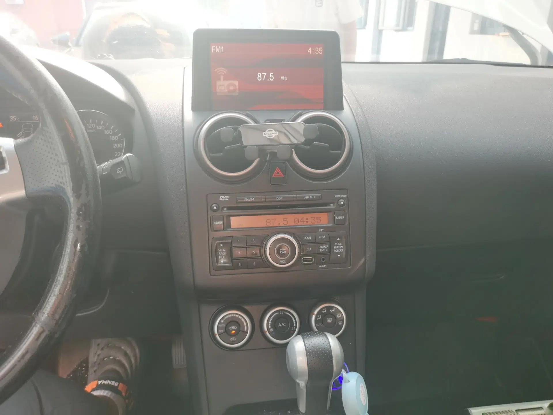 Nissan Qashqai 2015 2.0 XV Coolray CVT 2WD — миниатюра 13