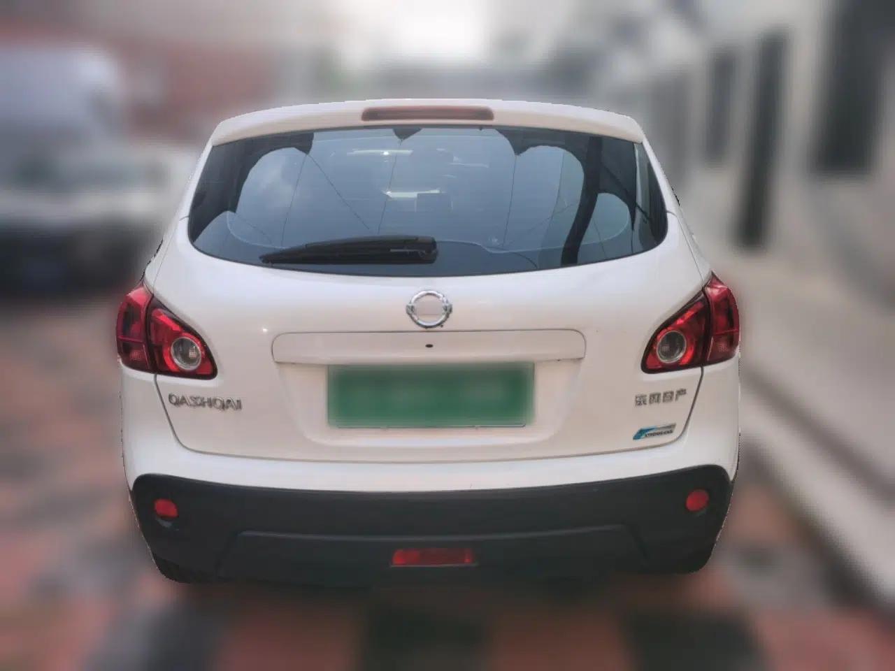 Nissan Qashqai 2015 2.0 XV Coolray CVT 2WD — миниатюра 5