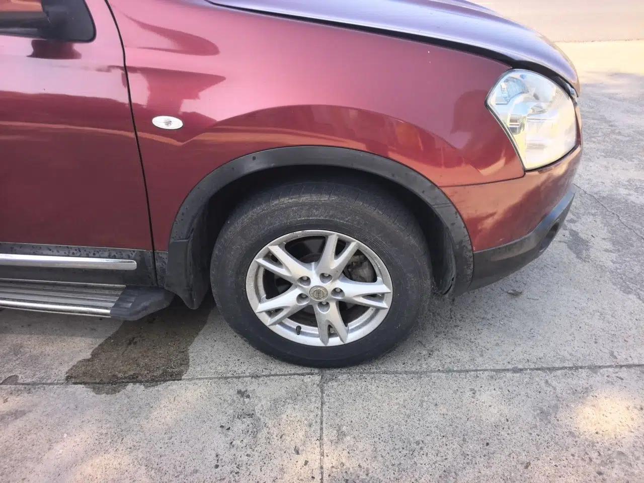 Nissan Qashqai 2012 2.0 XL Fire 6MT 2WD — миниатюра 8