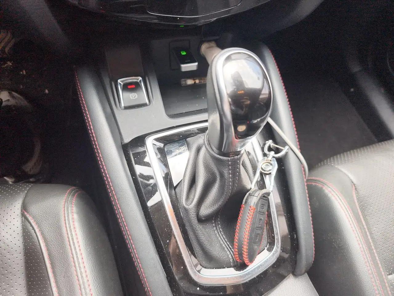 Nissan Qashqai 2021 2.0L CVT Luxury Edition — миниатюра 14