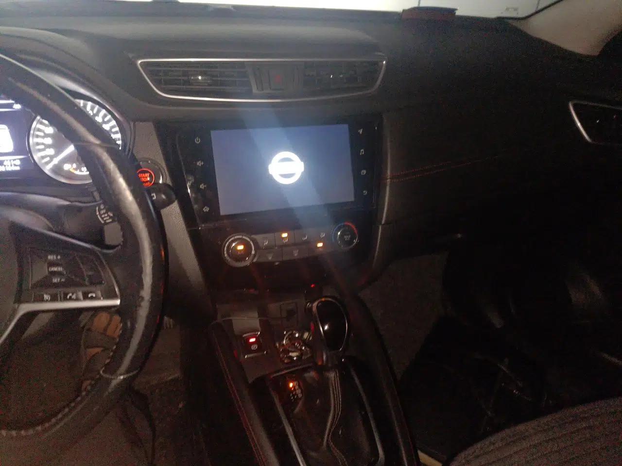 Nissan Qashqai 2019 2.0L CVT Luxury Edition — миниатюра 13