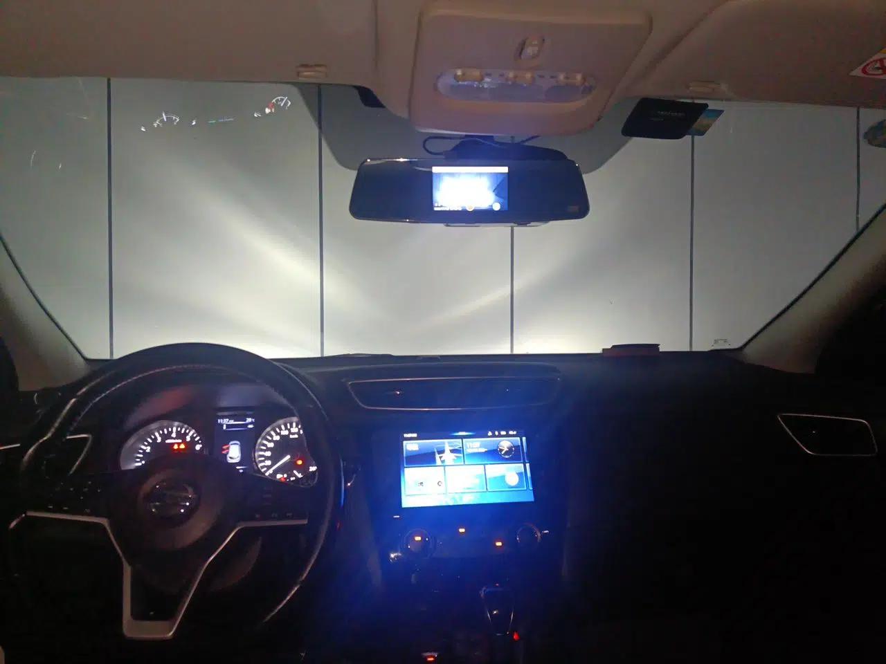 Nissan Qashqai 2019 2.0L CVT Luxury Edition — миниатюра 18