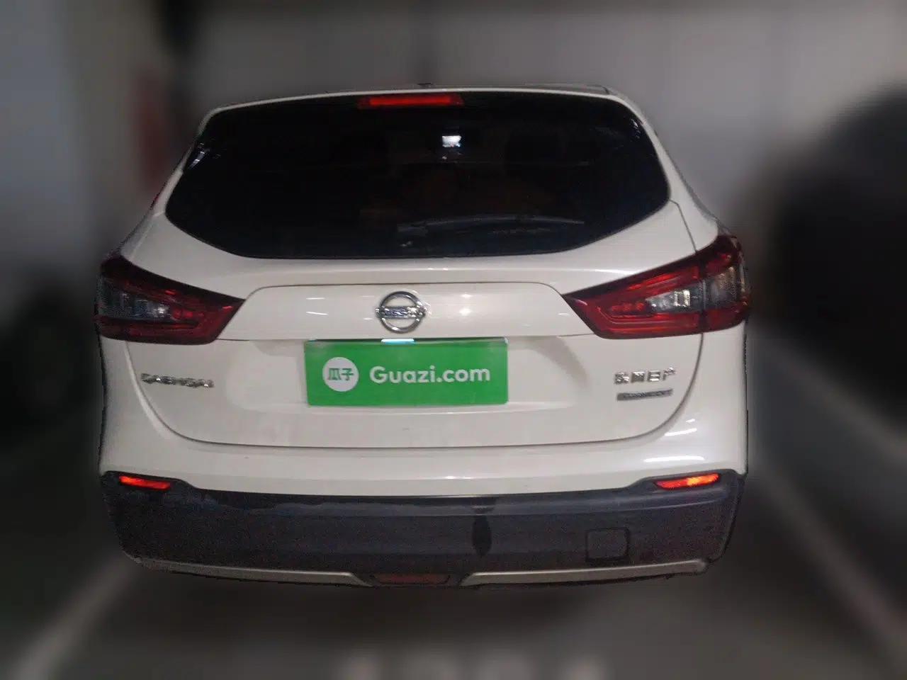 Nissan Qashqai 2019 2.0L CVT Luxury Edition — миниатюра 5