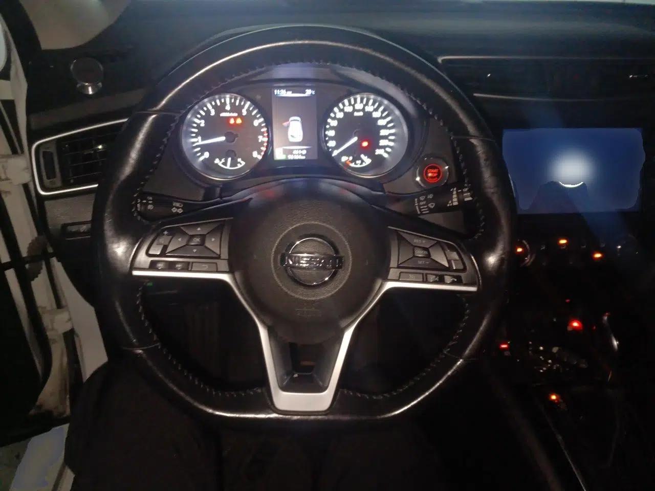 Nissan Qashqai 2019 2.0L CVT Luxury Edition — миниатюра 10