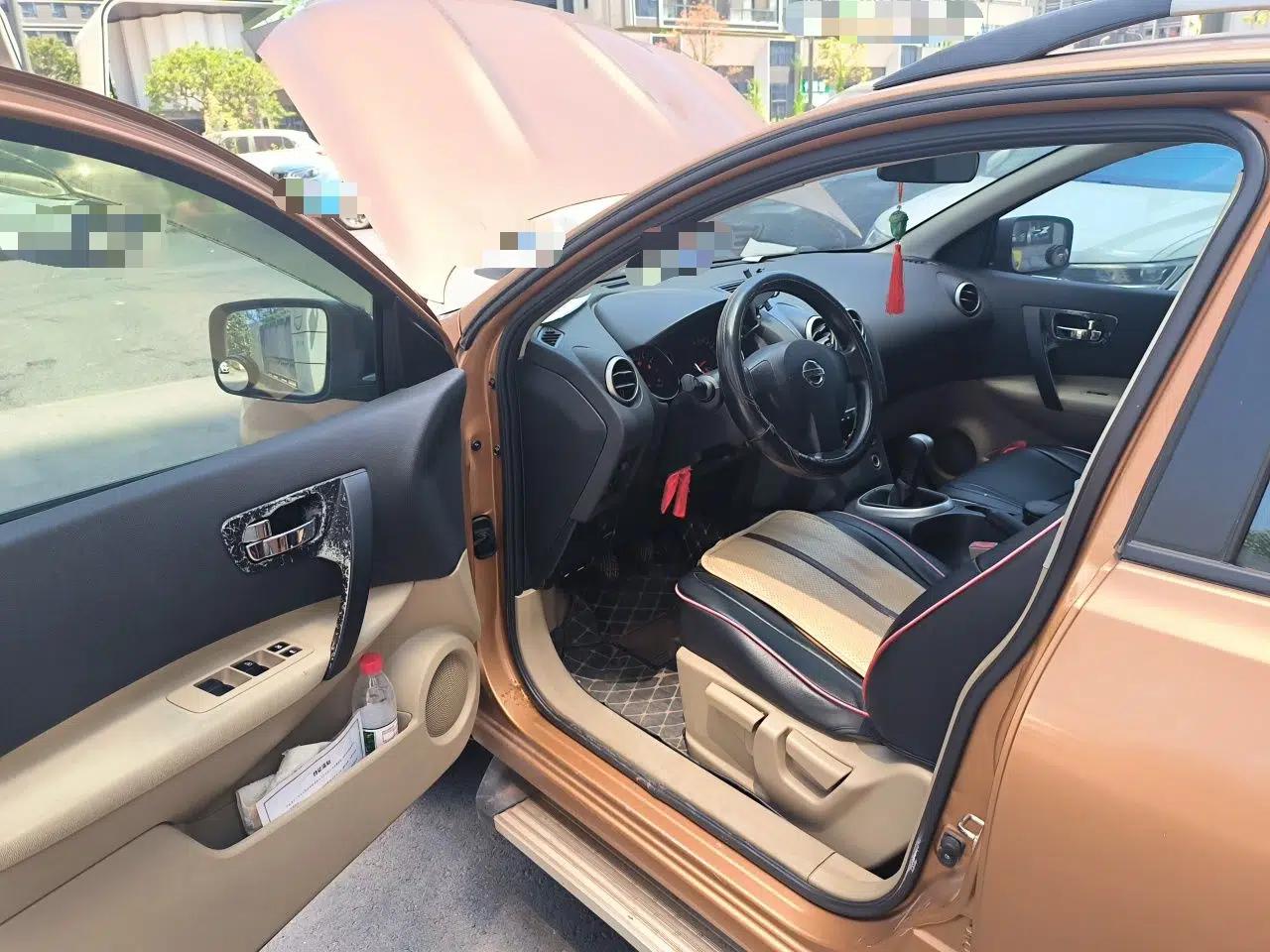 Nissan Qashqai 2012 1.6XE Wind 5MT 2WD — миниатюра 16