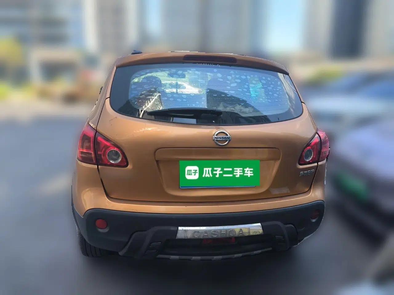 Nissan Qashqai 2012 1.6XE Wind 5MT 2WD — миниатюра 5