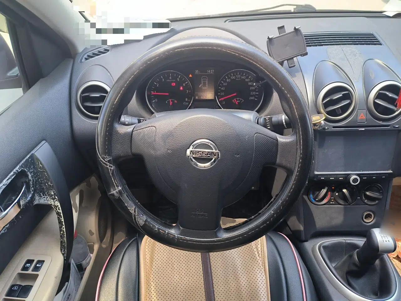 Nissan Qashqai 2012 1.6XE Wind 5MT 2WD — миниатюра 10