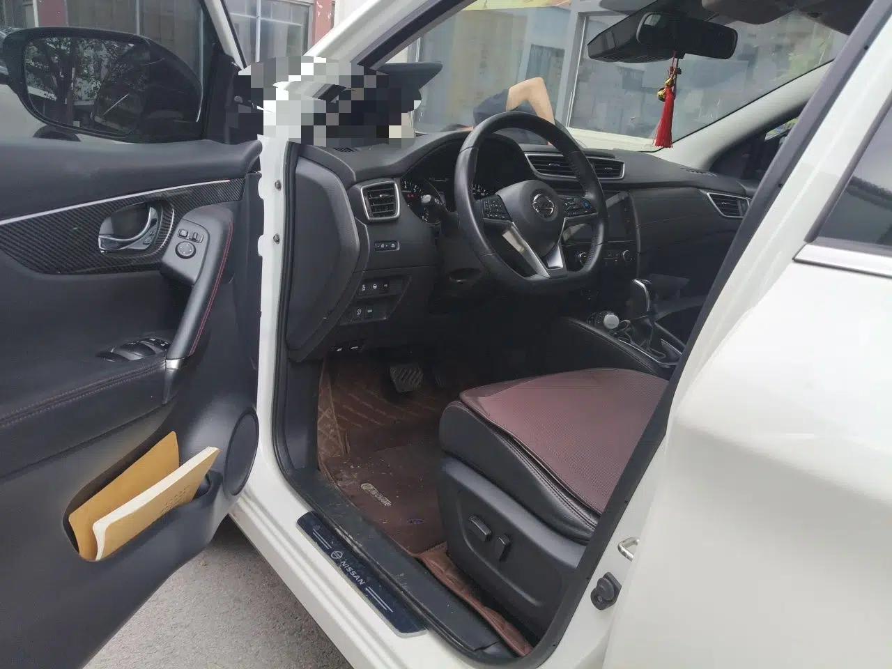 Nissan Qashqai 2021 2.0L CVT Luxury Navigation Edition — миниатюра 16
