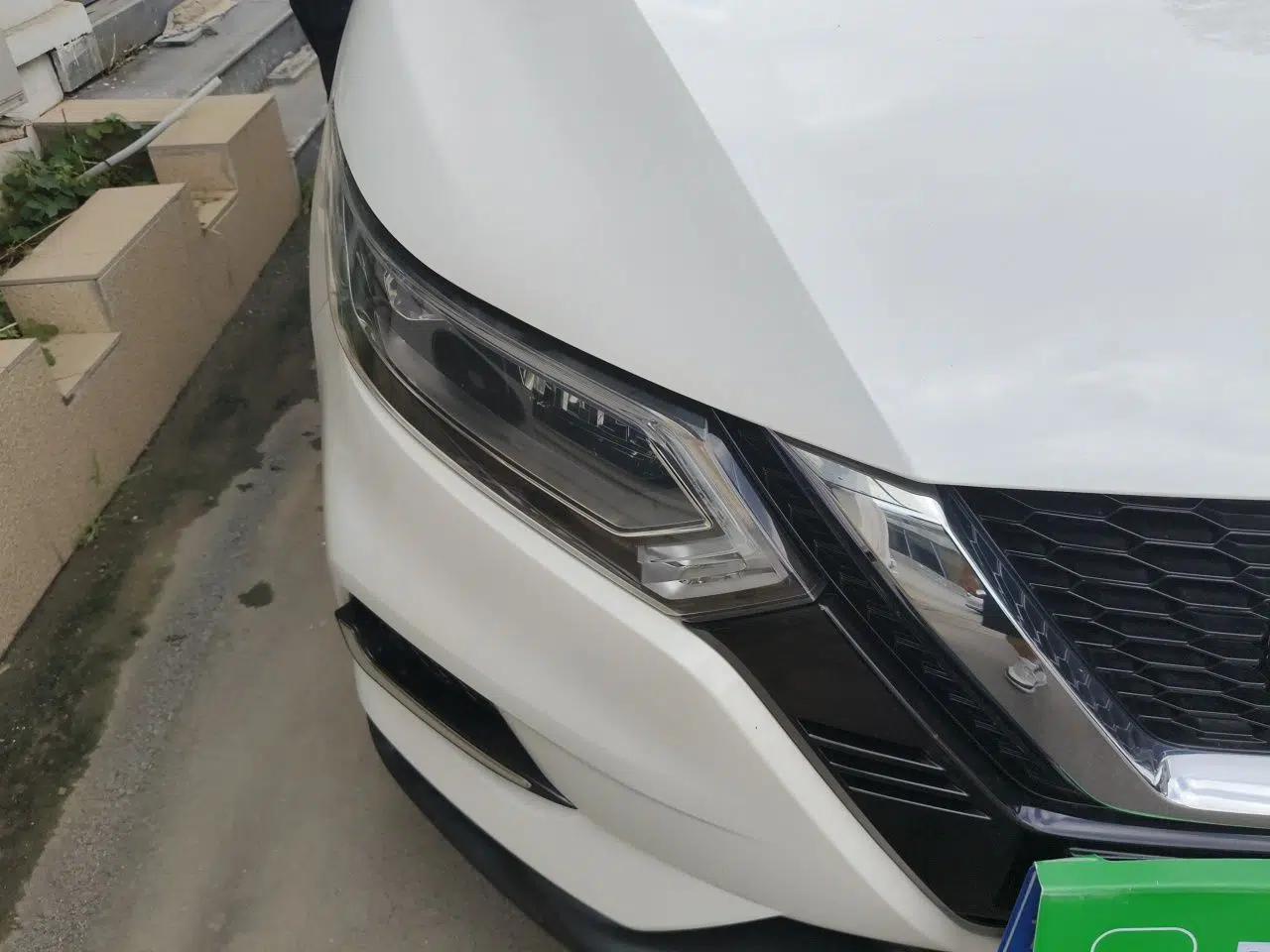 Nissan Qashqai 2021 2.0L CVT Luxury Navigation Edition — миниатюра 7