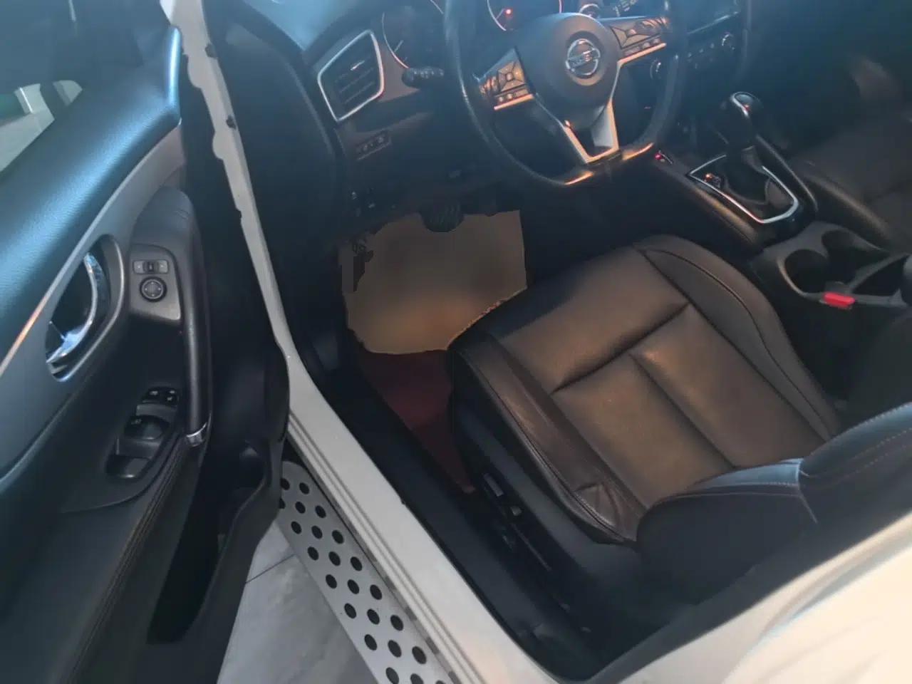 Nissan Qashqai 2021 2.0L CVT Luxury Edition — миниатюра 18