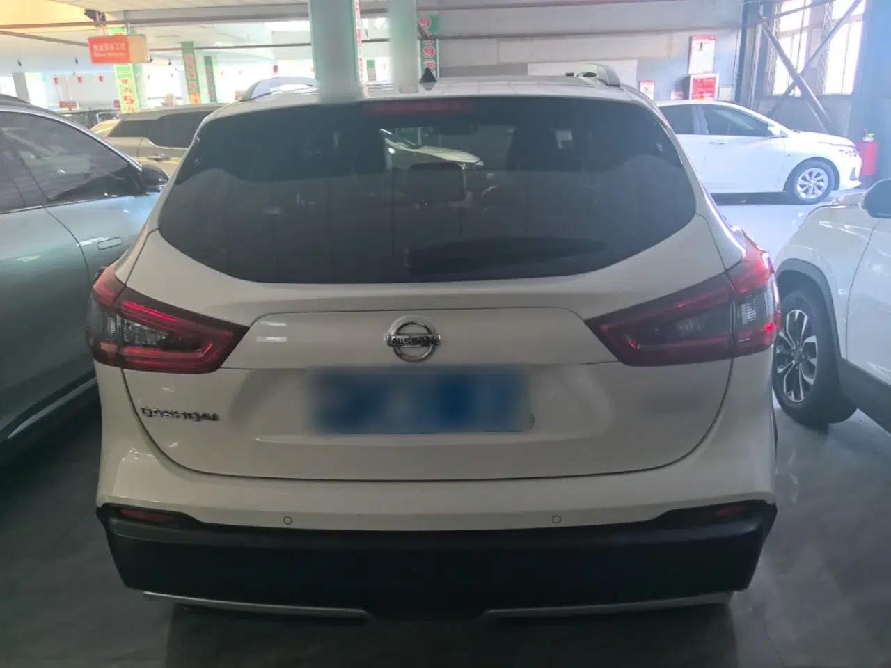 Nissan Qashqai 2021 2.0L CVT Luxury Edition — миниатюра 5
