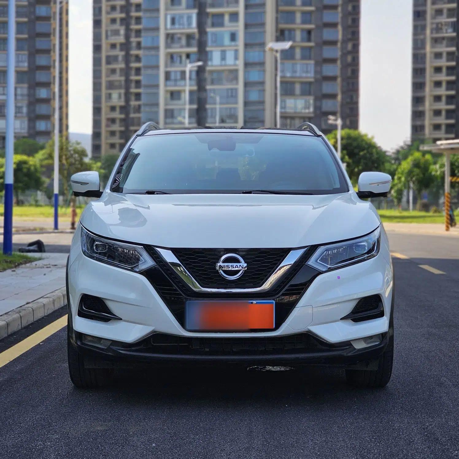 Nissan Qashqai 2019 2.0L CVT Luxury Edition — миниатюра 3