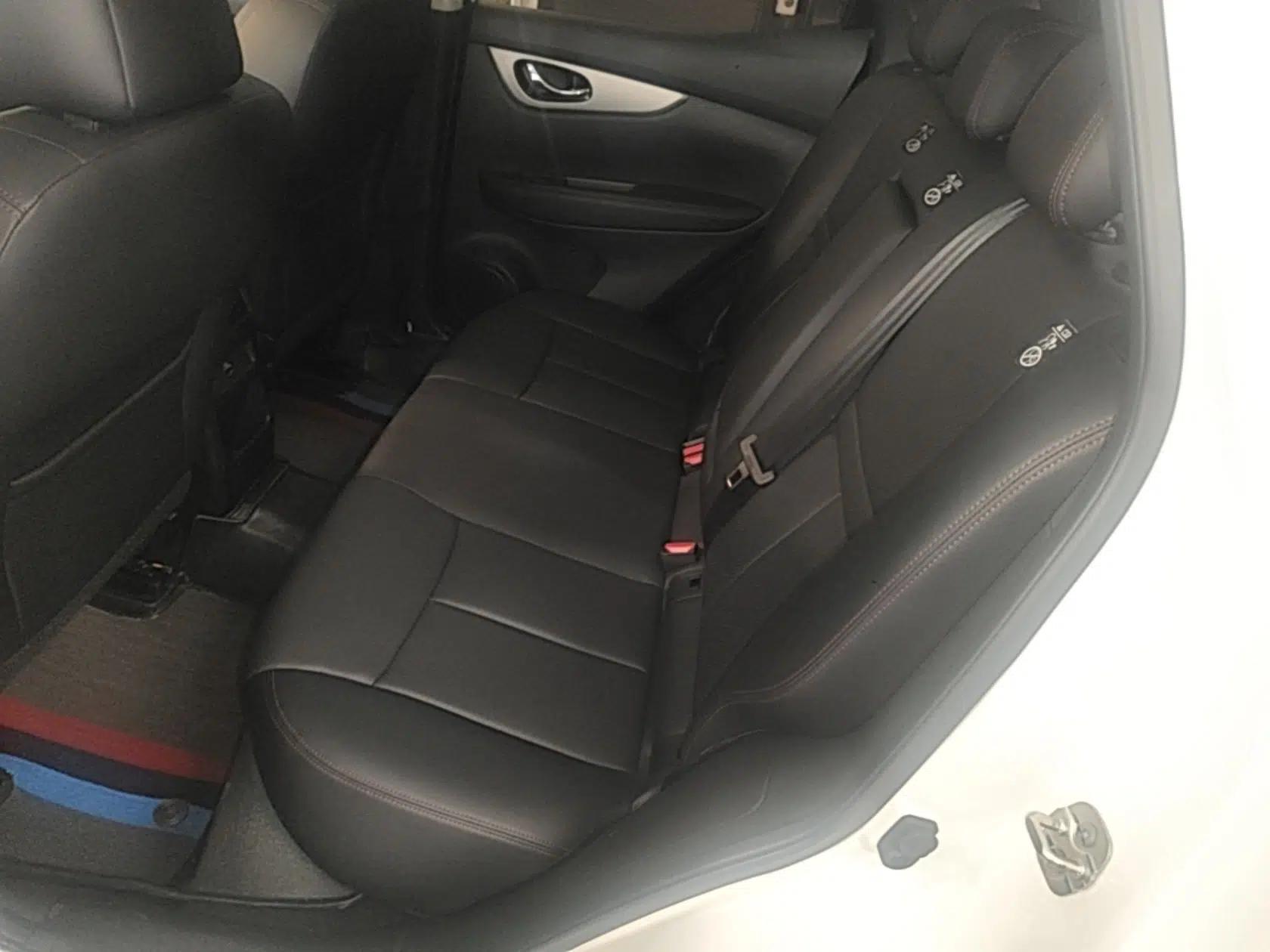 Nissan Qashqai 2022 2.0L CVT XV Premier Luxury Edition — миниатюра 25