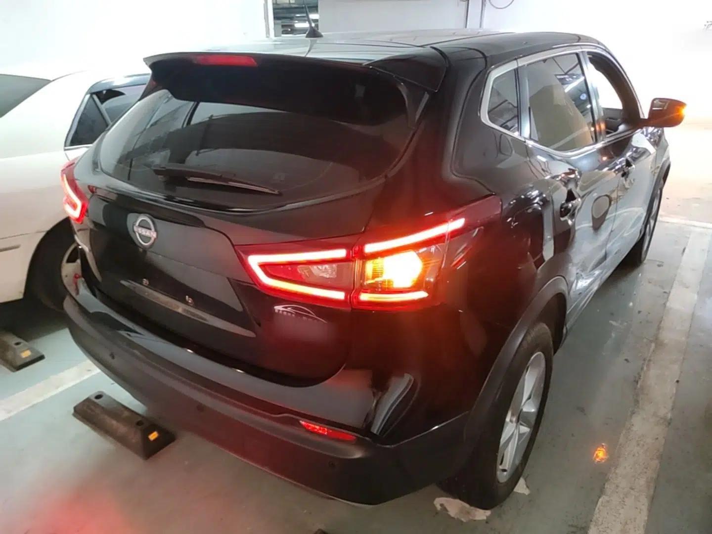 Nissan Qashqai 2023 Classic 2.0L CVT XV Comfort Edition — миниатюра 6