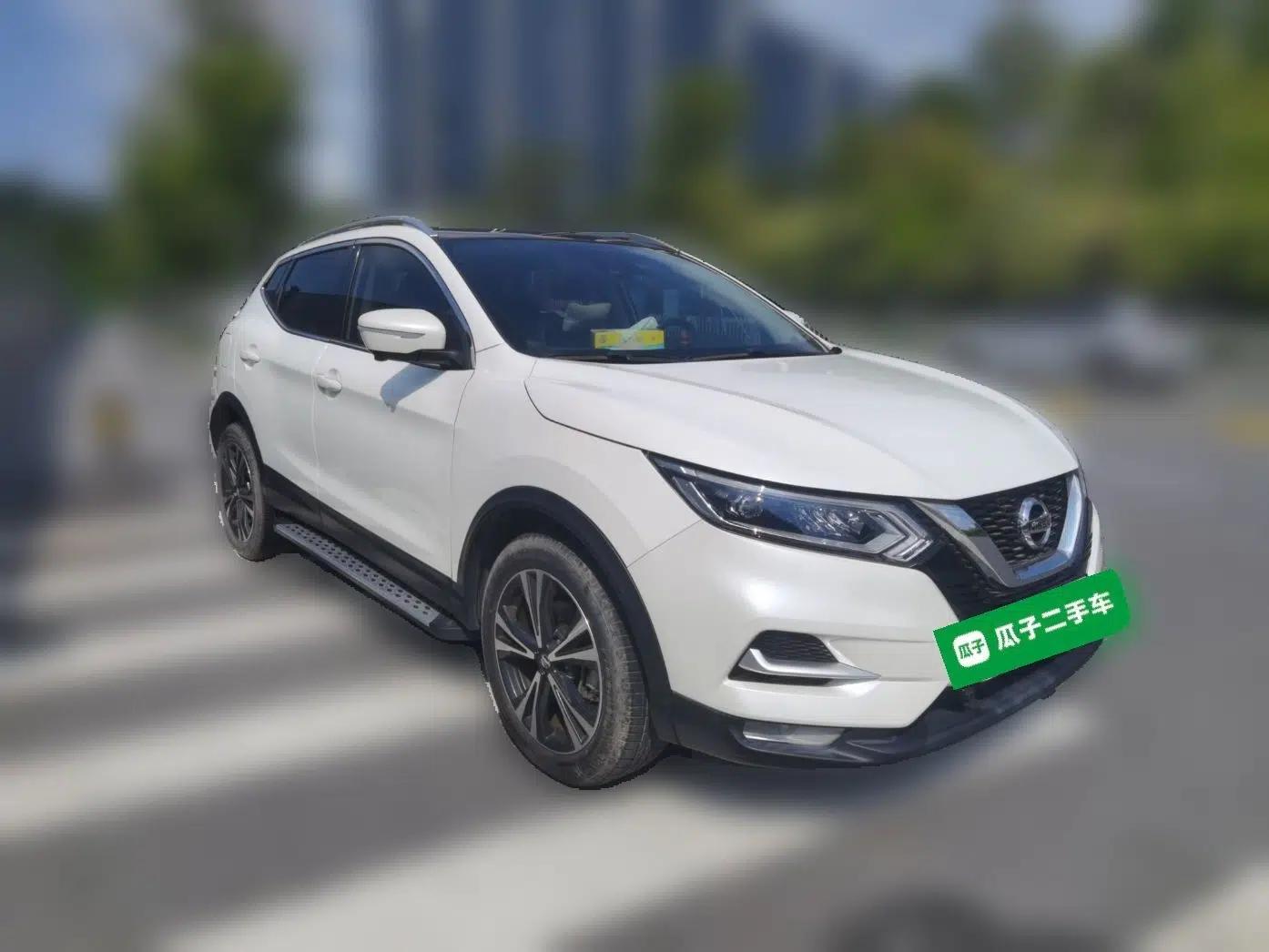 Nissan Qashqai 2022 2.0L CVT XV Premier Luxury Edition — миниатюра 3