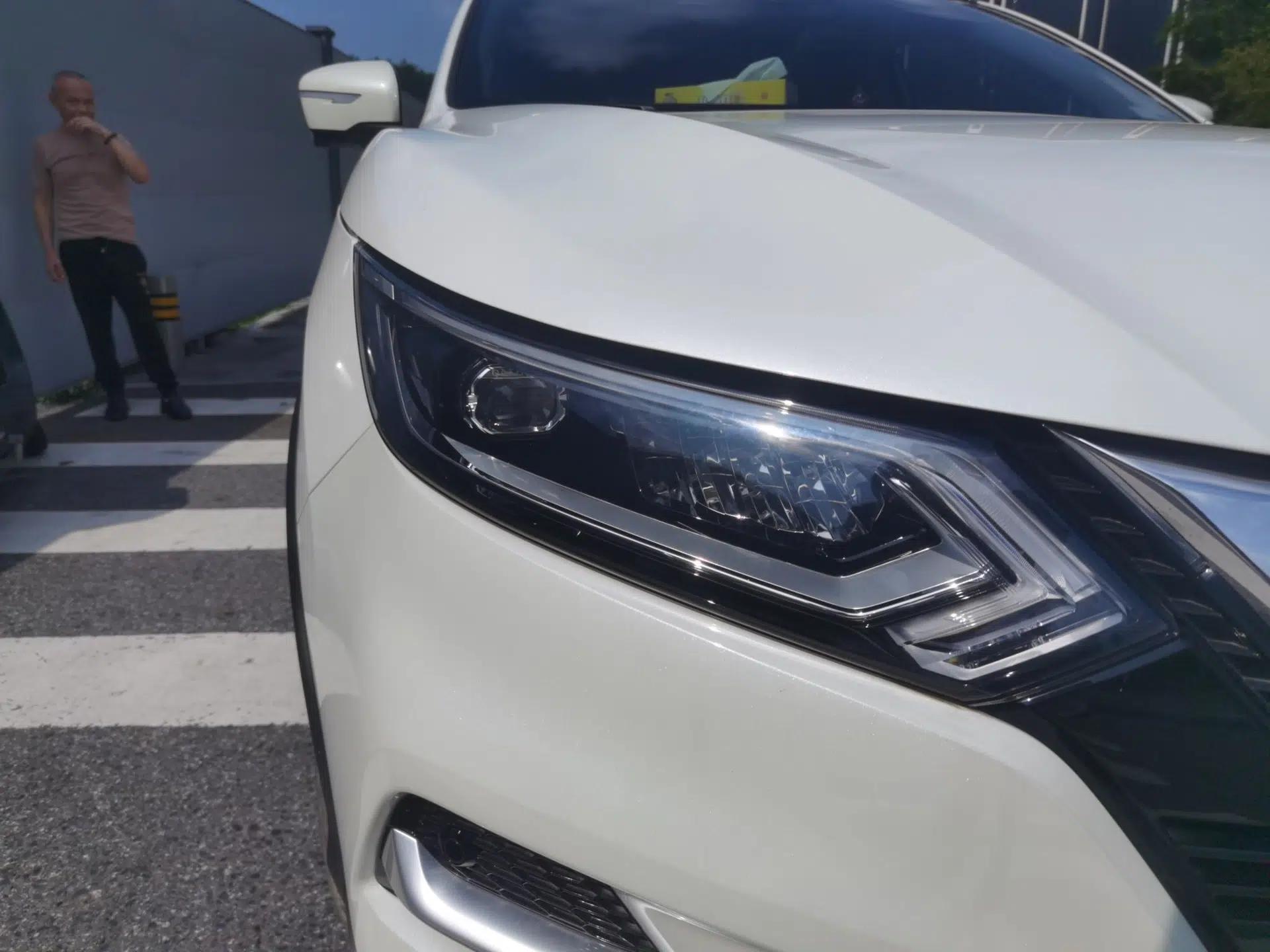 Nissan Qashqai 2022 2.0L CVT XV Premier Luxury Edition — миниатюра 7