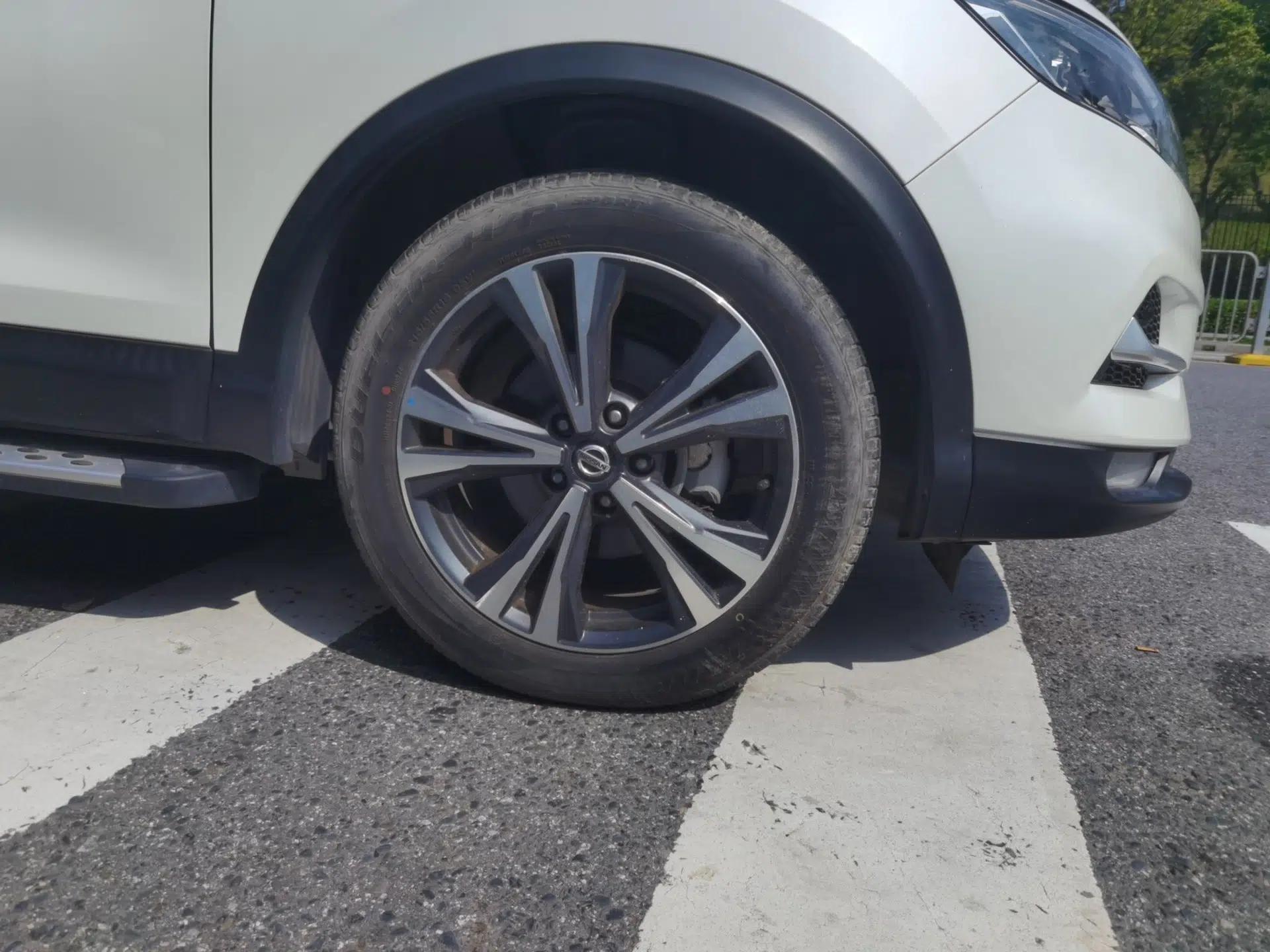 Nissan Qashqai 2022 2.0L CVT XV Premier Luxury Edition — миниатюра 8