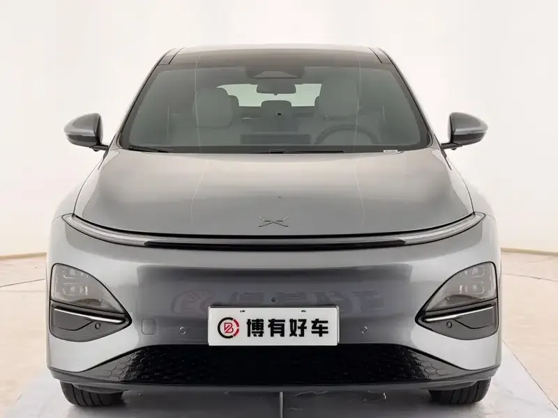XPeng G6 2025 Pure Electric 625 Long Range Max Technology Edition — миниатюра 2