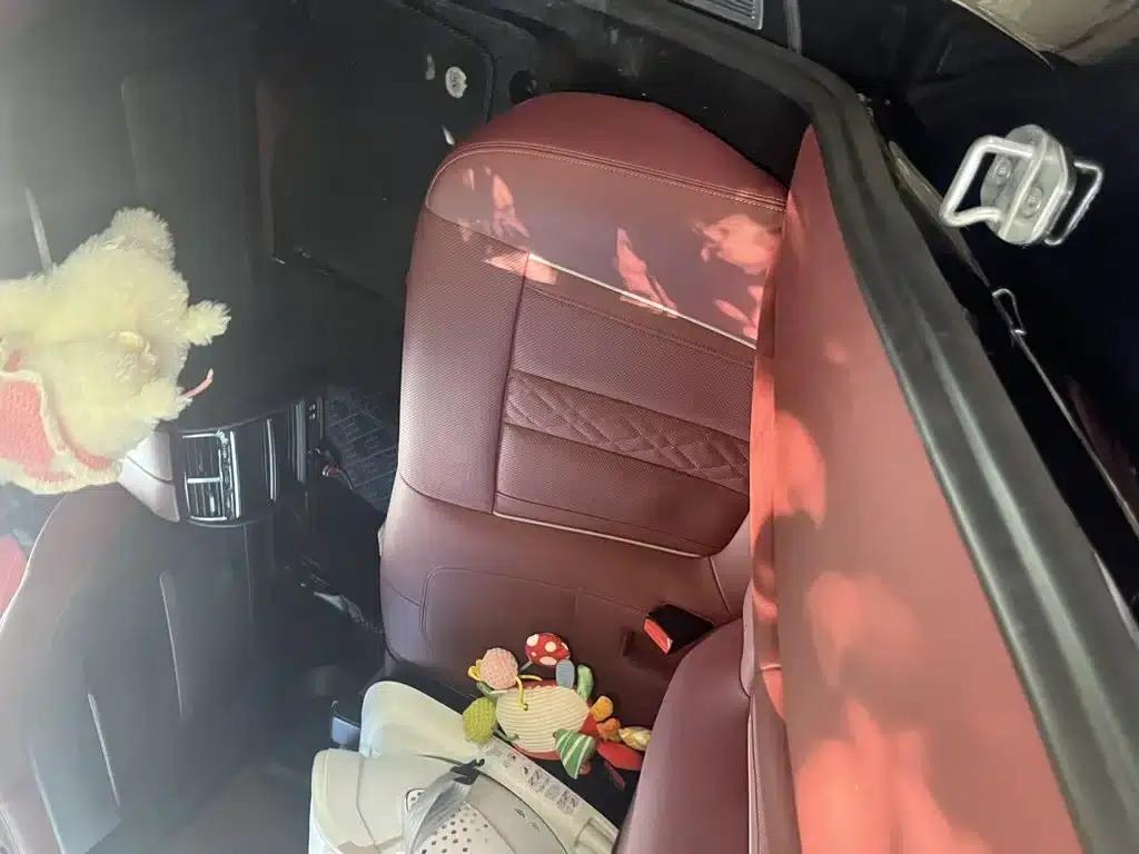 2023 BMW 5 Series 530Li Leading Edition M Sport Package — миниатюра 2