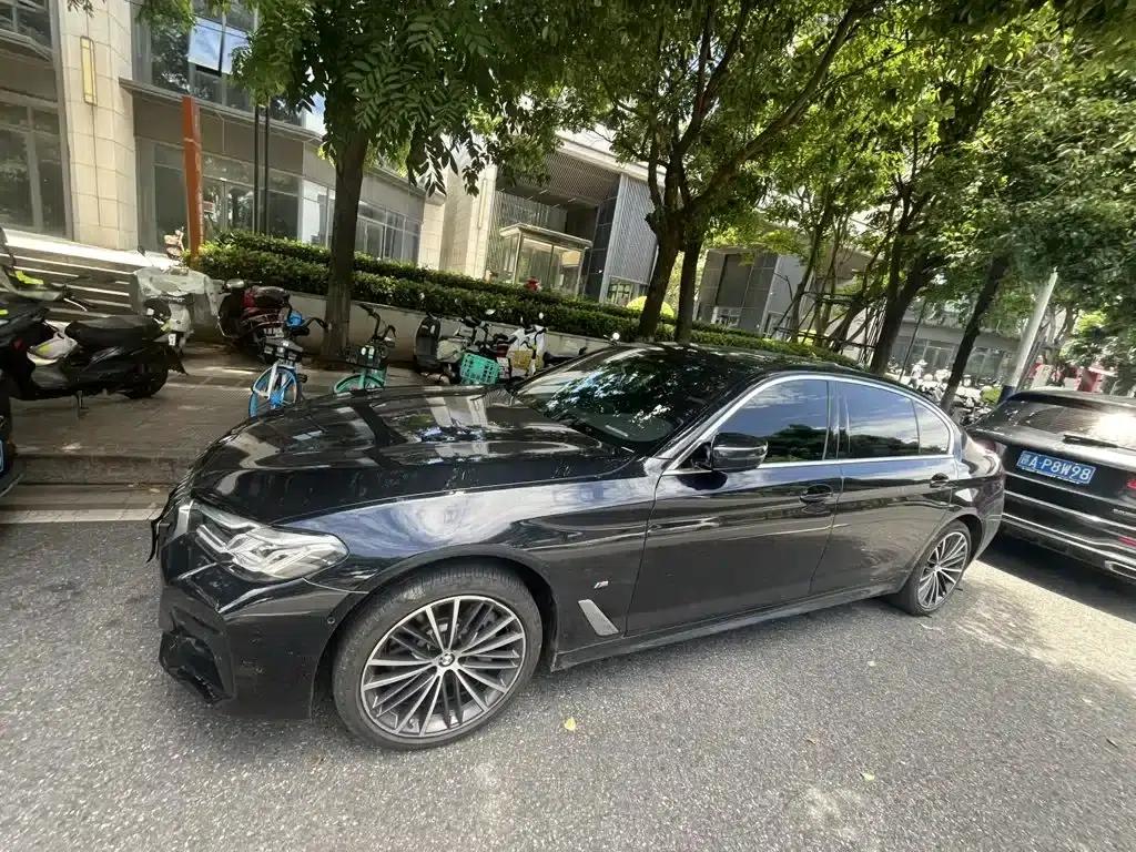 2023 BMW 5 Series 530Li Leading Edition M Sport Package — миниатюра 6