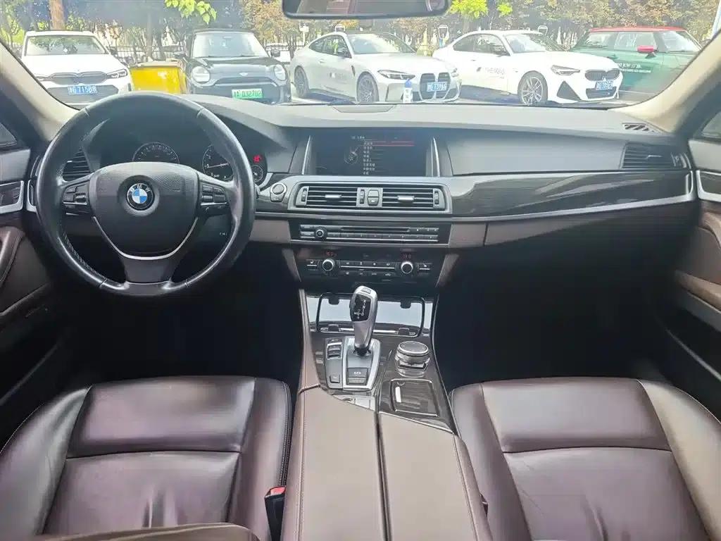 2017 BMW 5 Series 525Li Luxury Design Package — миниатюра 5