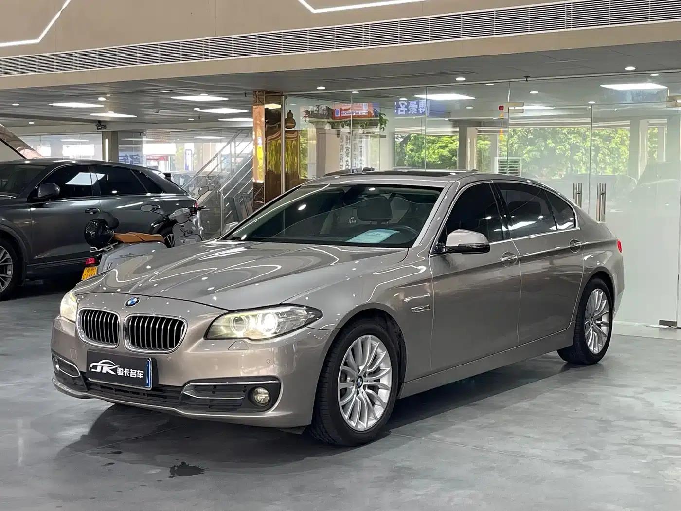 2014 BMW 5 Series 525Li Luxury Design Package — миниатюра 1