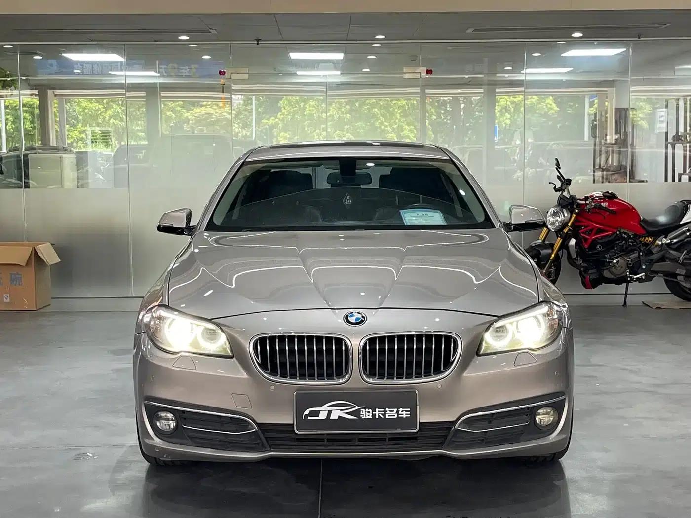 2014 BMW 5 Series 525Li Luxury Design Package — миниатюра 2