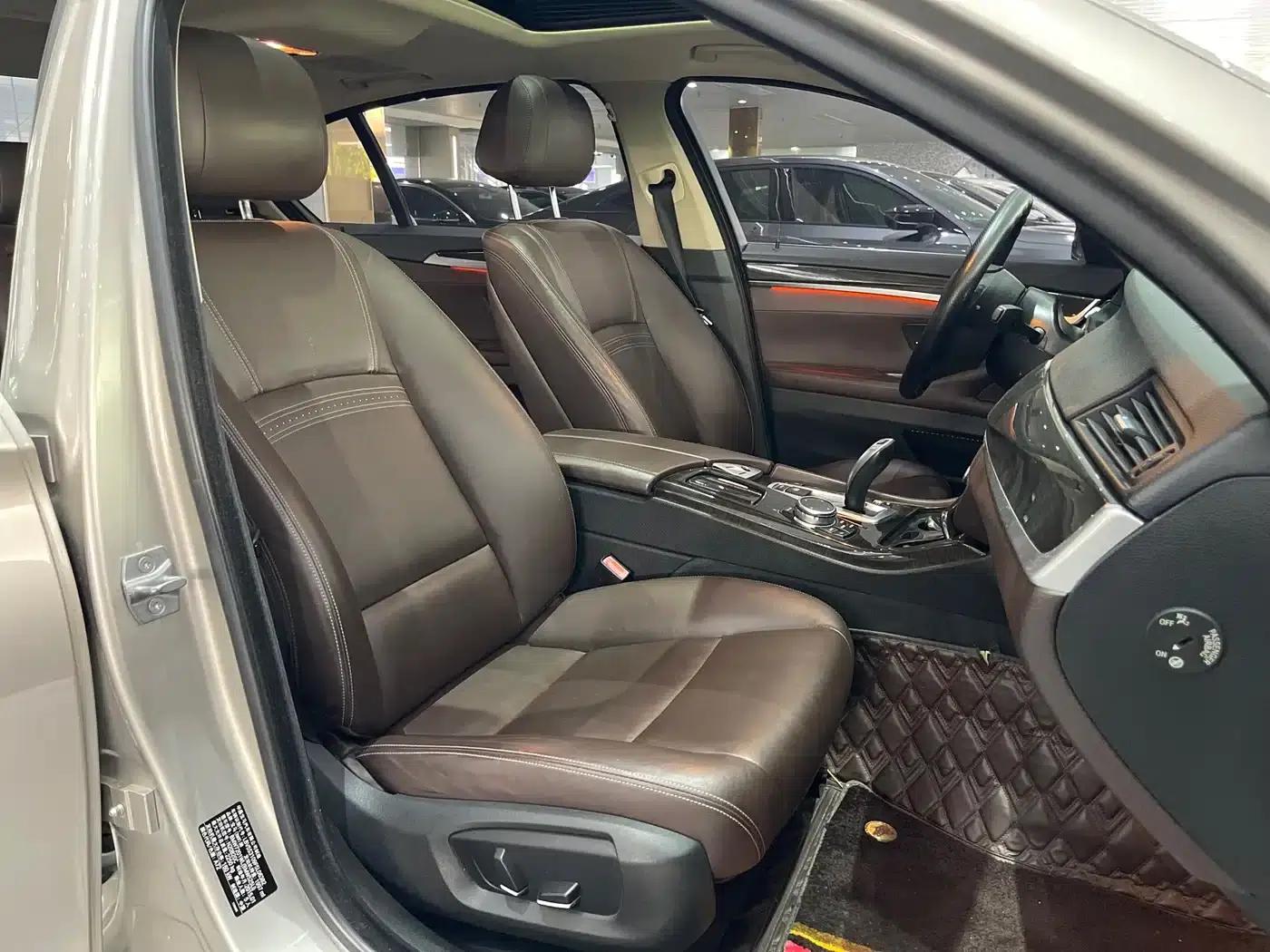 2014 BMW 5 Series 525Li Luxury Design Package — миниатюра 12