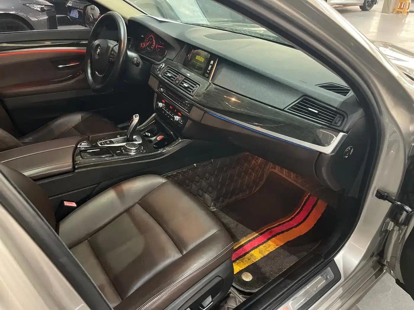 2014 BMW 5 Series 525Li Luxury Design Package — миниатюра 10