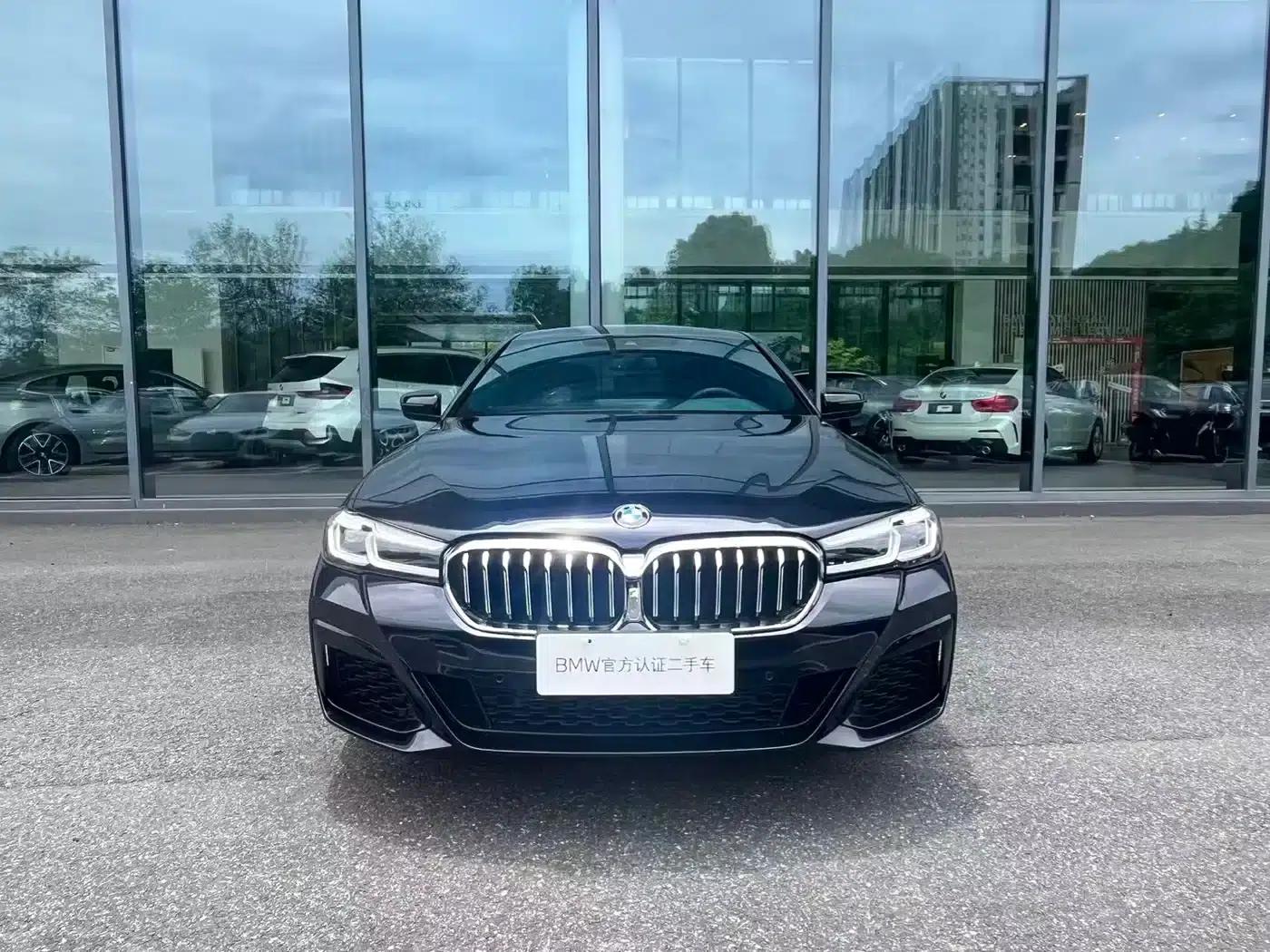 2023 BMW 5 Series 530Li Leading Edition M Sport Package — миниатюра 2