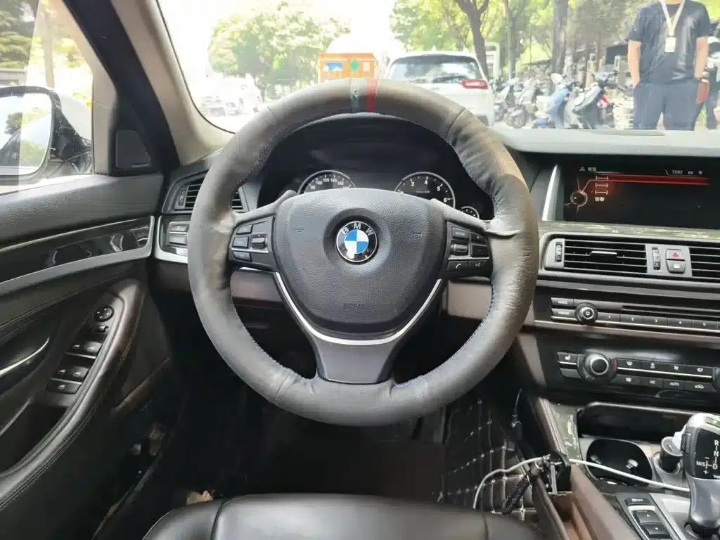 2017 BMW 5 Series 525Li Luxury Design Package — миниатюра 11