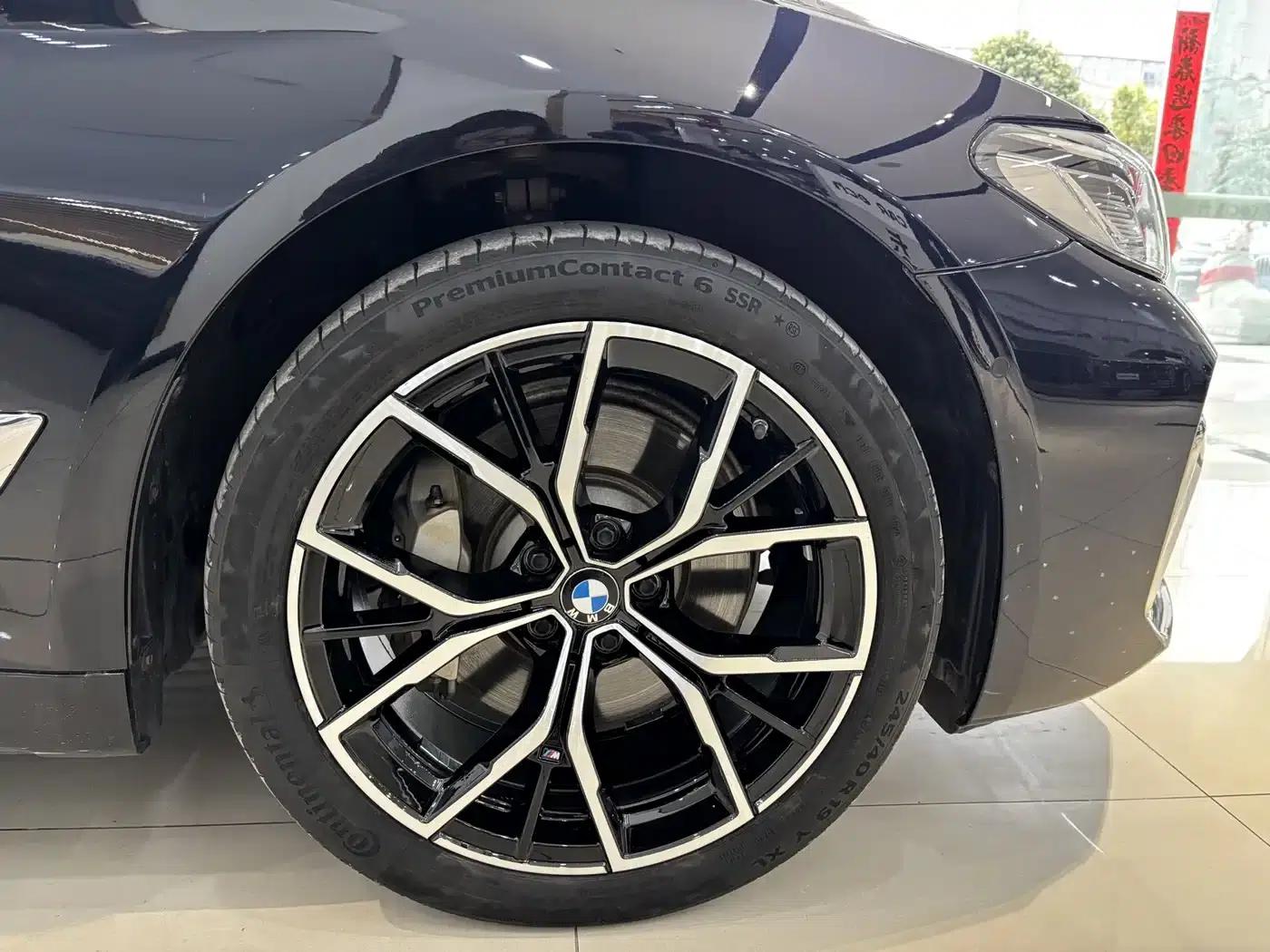 BMW 5 Series 2022 Facelift 3 530Li Luxury M Sport Package — миниатюра 19