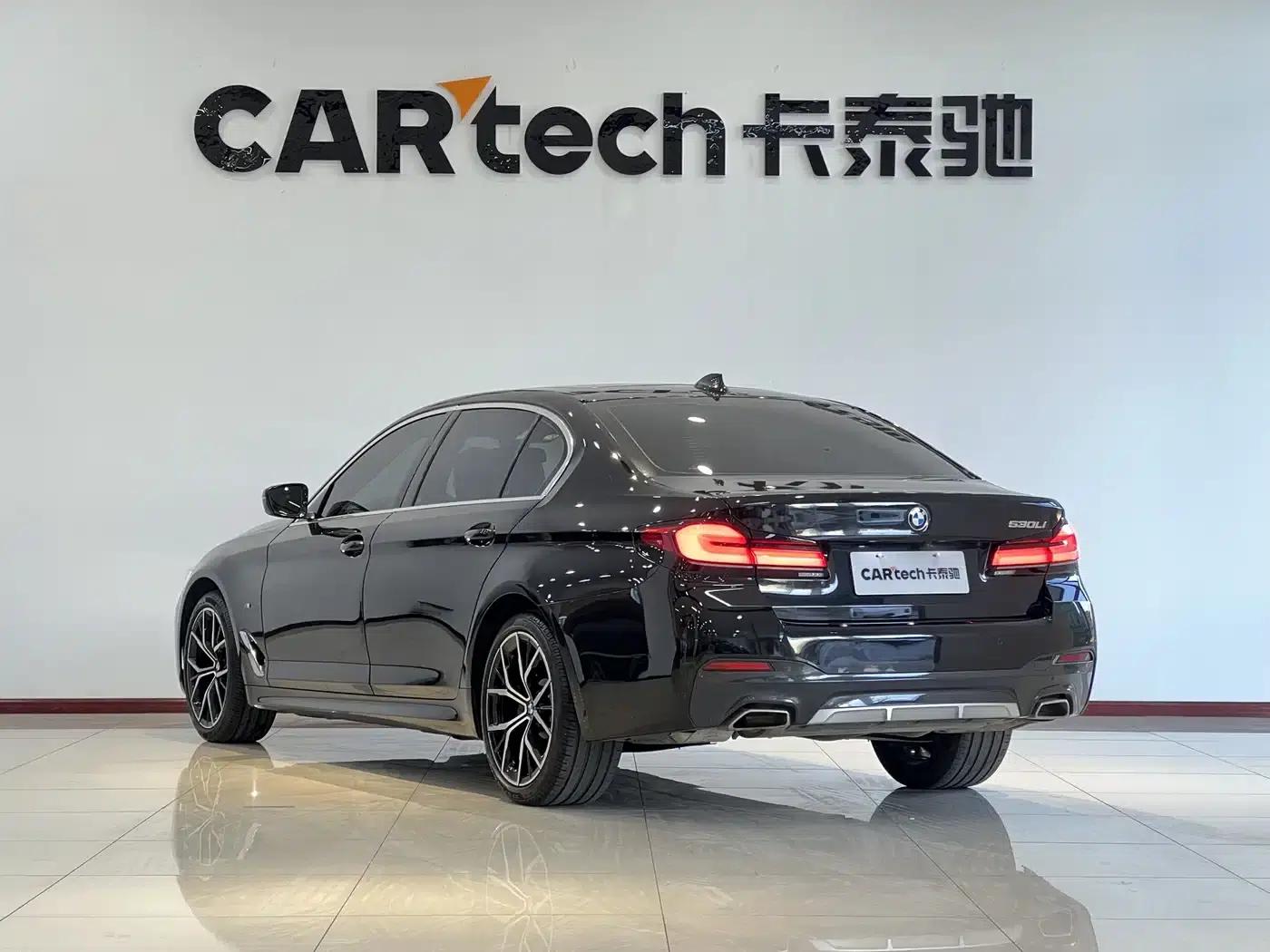 BMW 5 Series 2022 Facelift 3 530Li Luxury M Sport Package — миниатюра 26