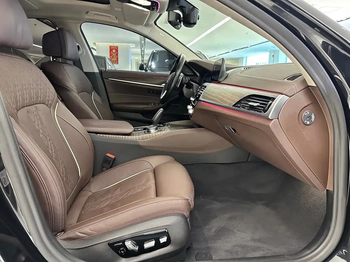 BMW 5 Series 2020 530Li Luxury Package — миниатюра 12