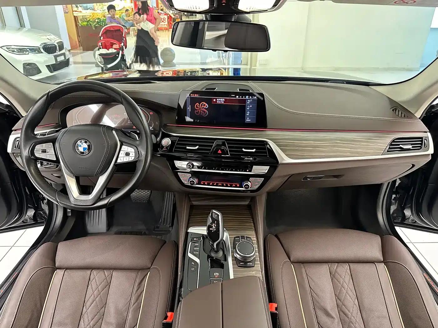 BMW 5 Series 2020 530Li Luxury Package — миниатюра 23