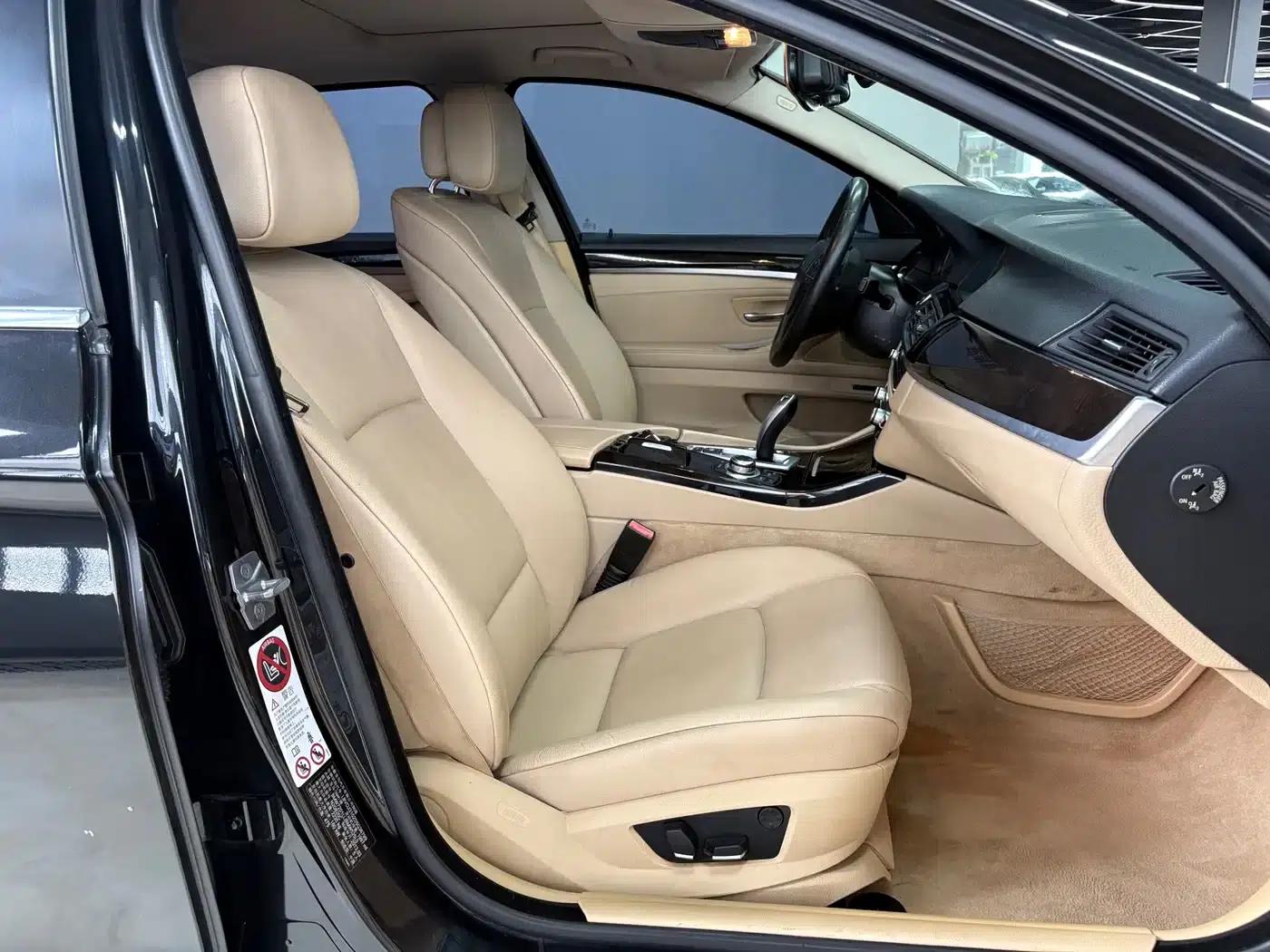BMW 5 Series 2013 525Li Leading Edition — миниатюра 10