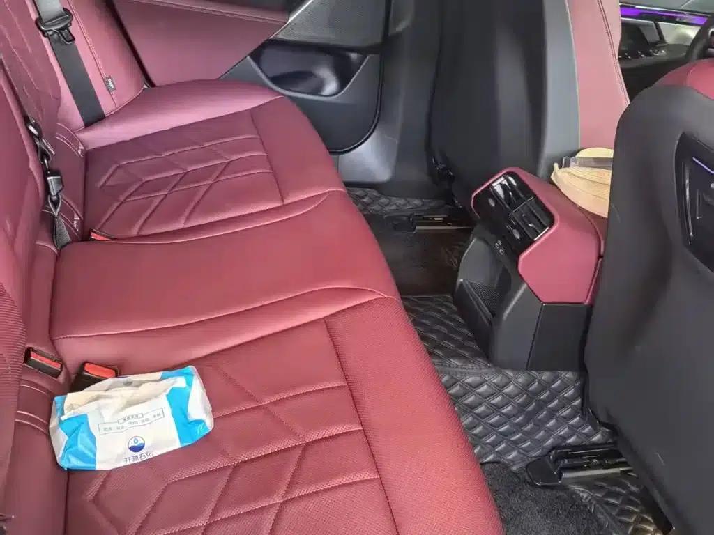 2024 BMW 5 Series Imported Model 530i Leading Edition M Sport Package — миниатюра 7