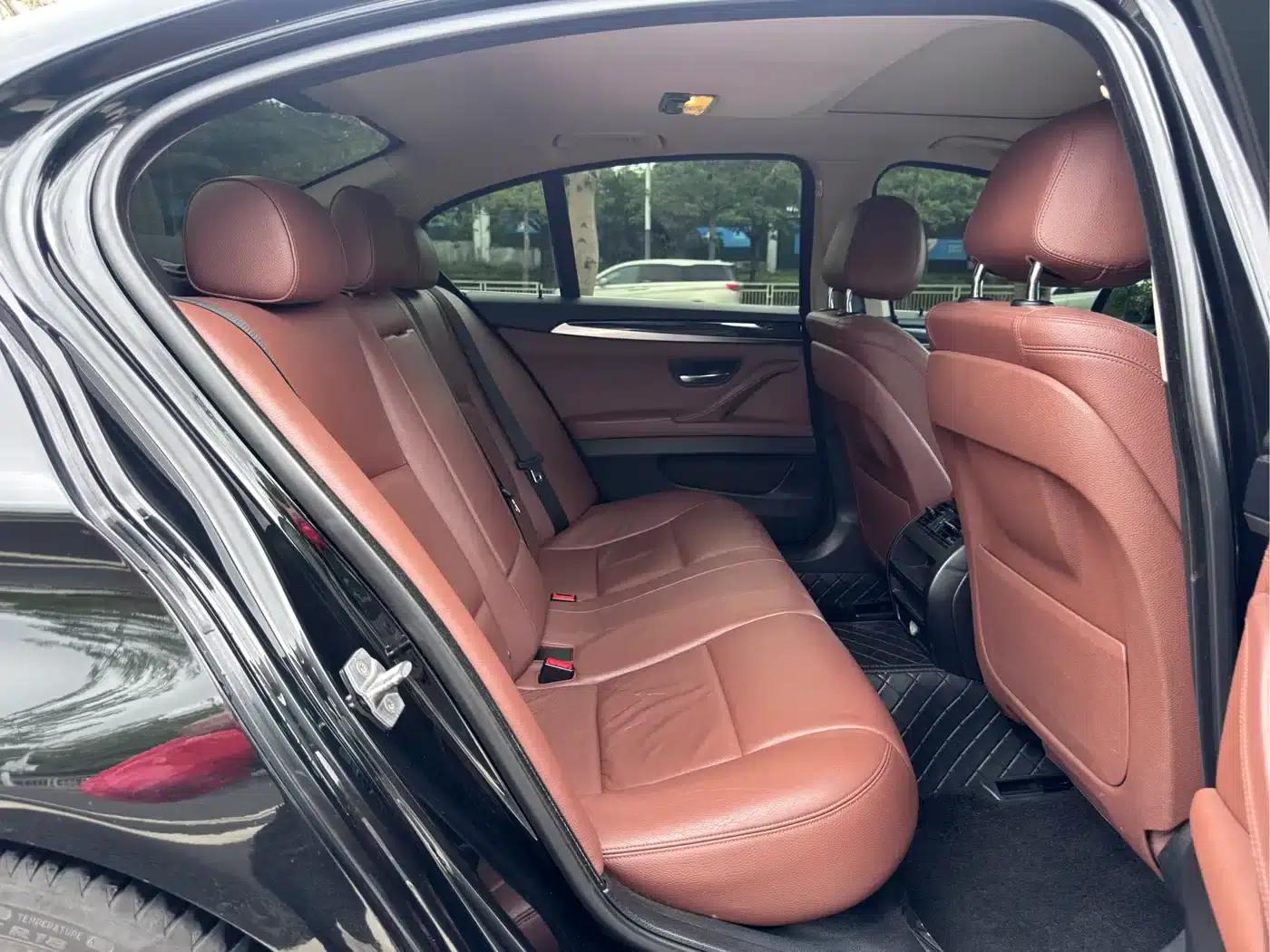 2014 BMW 5 Series Imported Model 520i Elegant Edition — миниатюра 11