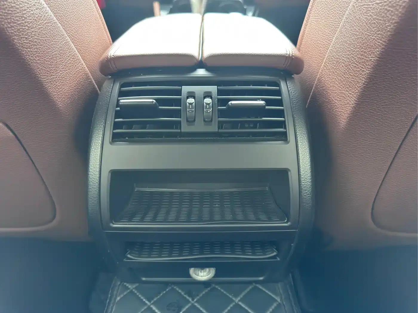 2014 BMW 5 Series Imported Model 520i Elegant Edition — миниатюра 12