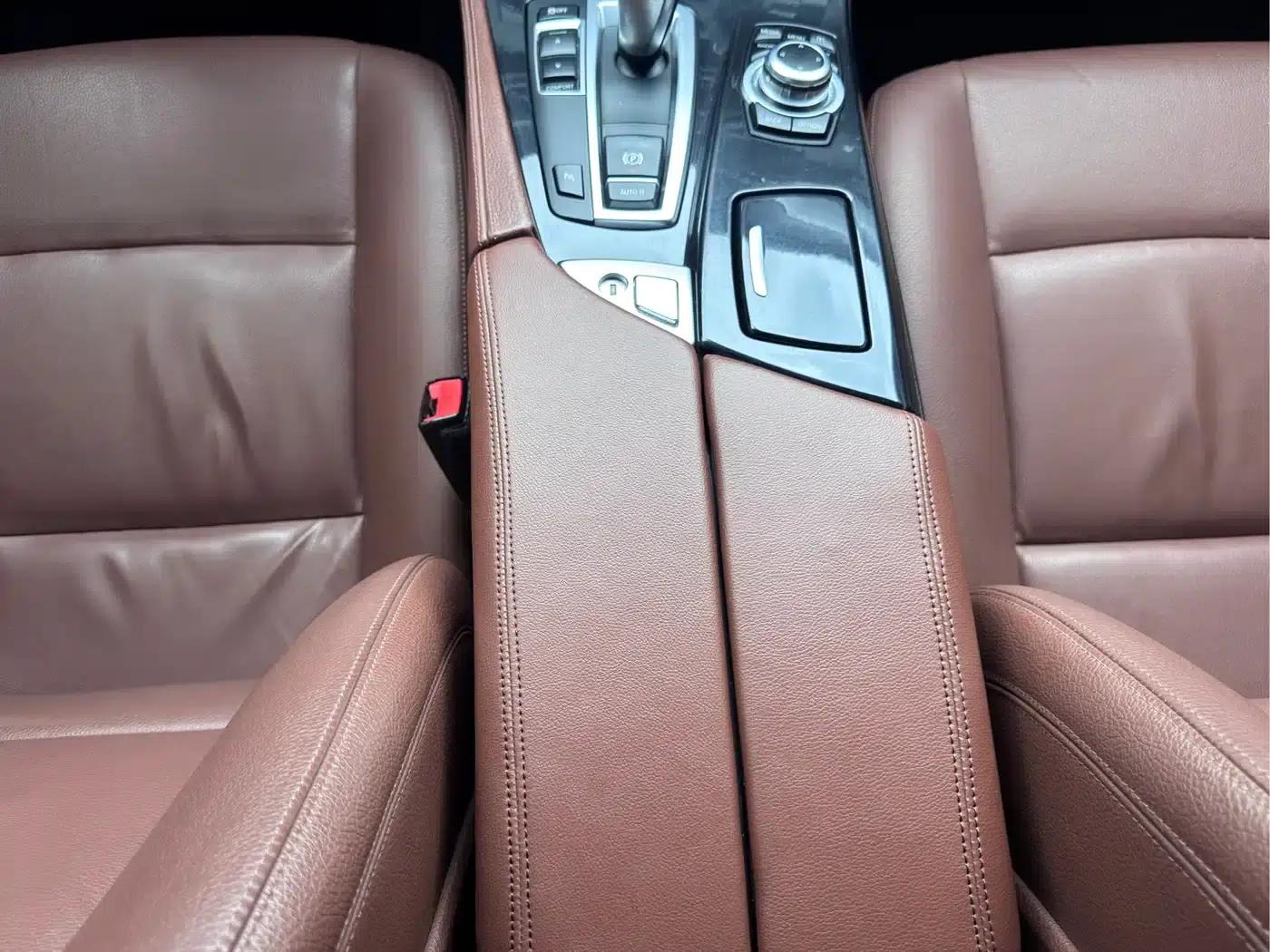 2014 BMW 5 Series Imported Model 520i Elegant Edition — миниатюра 13